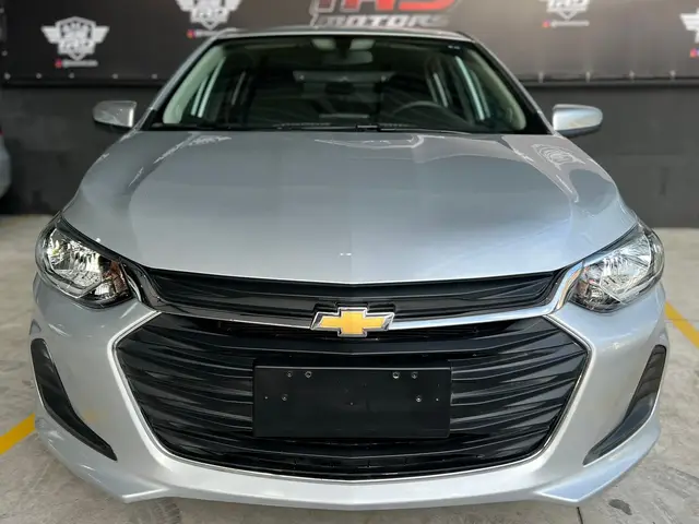 Carro Chevrolet Onix 2023 LT 1.0
