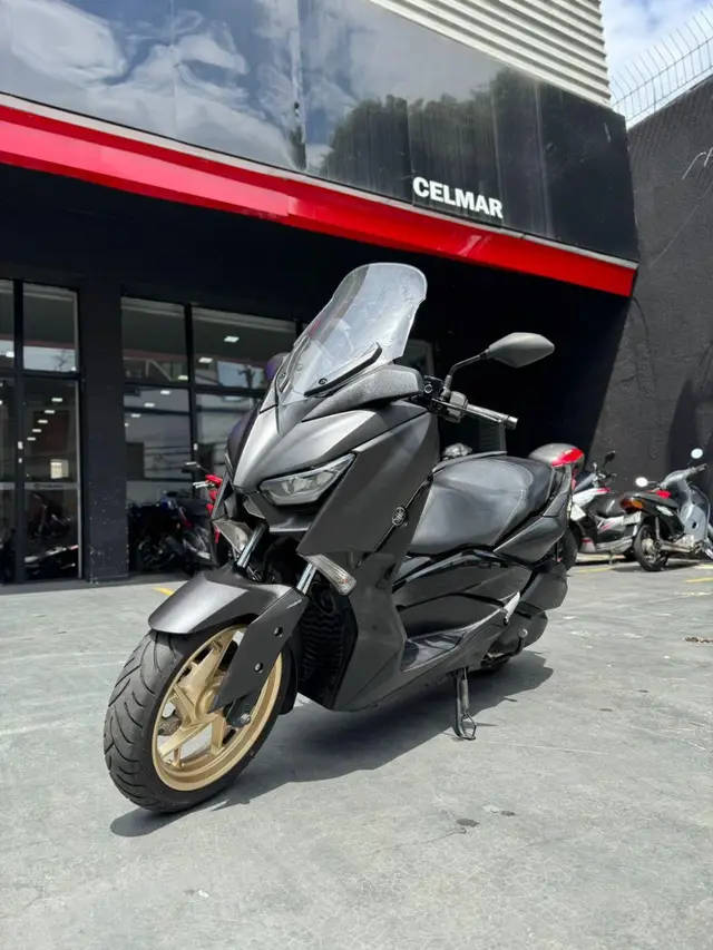 Moto Yamaha XMax 2021 250 (ABS)