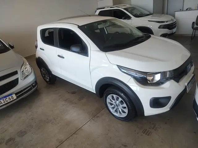 Carro Fiat Mobi 2023 Like 1.0 (Flex)