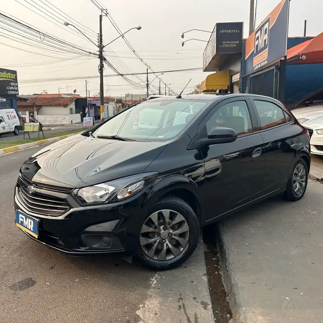 Carro Chevrolet Joy 2020 Hatch 1.0 8V Black Edition (Flex)