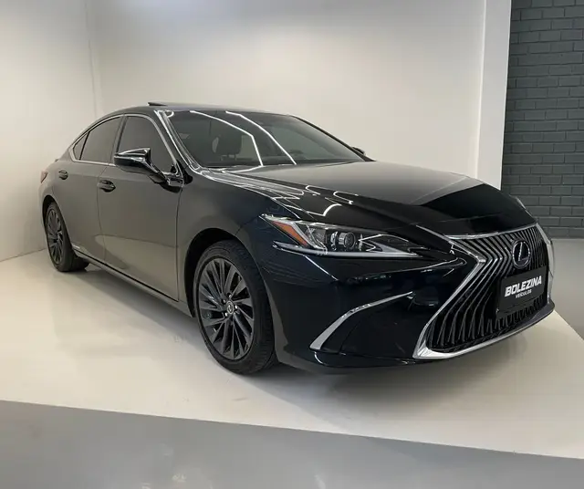 Carro Lexus ES 300h 2021 300h 2.5 Auto