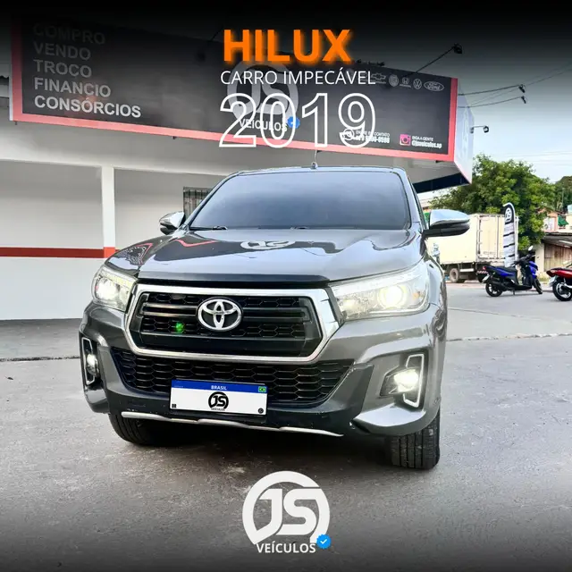 Carro Toyota Hilux Cabine Dupla 2019 Hilux 2.8 TDI CD SRX 50th 4x4 (Aut)