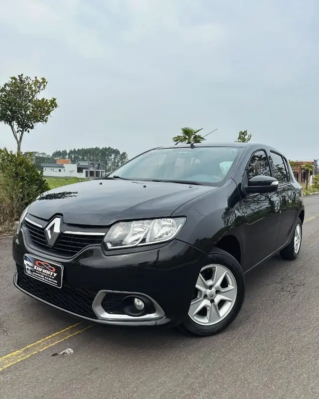 Carro Renault Sandero 2017 Dynamique 1.6 8V (Flex)