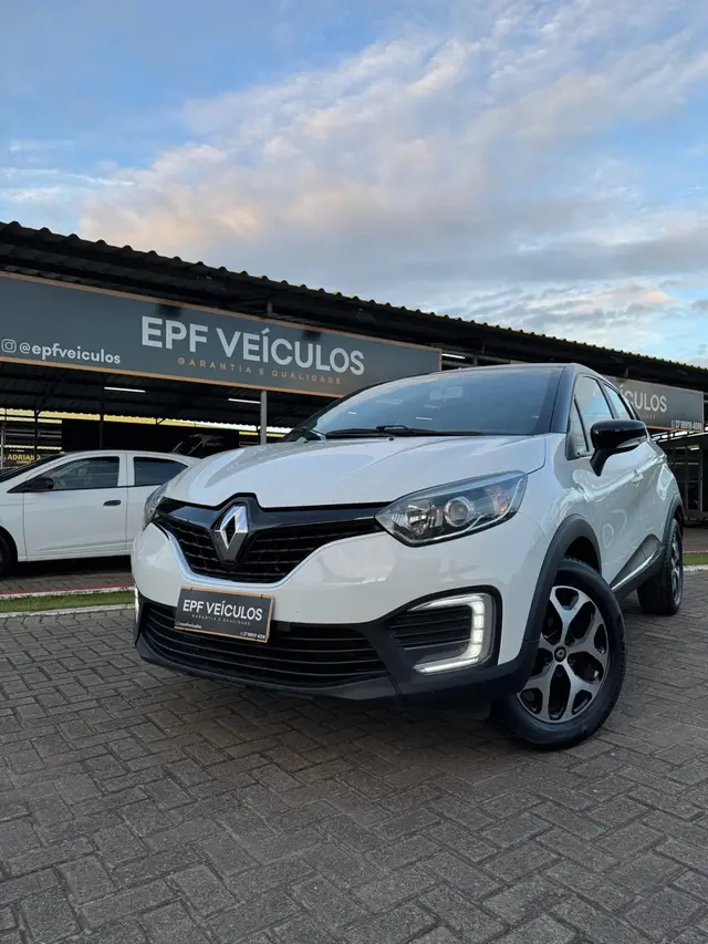 Carro Renault Captur 2019 Intense 1.6 16v SCe CVT (Flex)