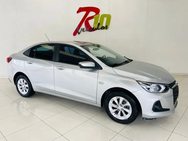 Carro Chevrolet Onix Plus 2020 1.0 LTZ Turbo (Flex)