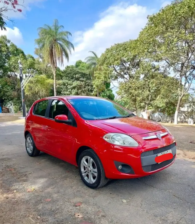 Fiat Palio Attractive 1.4 8V (Flex)