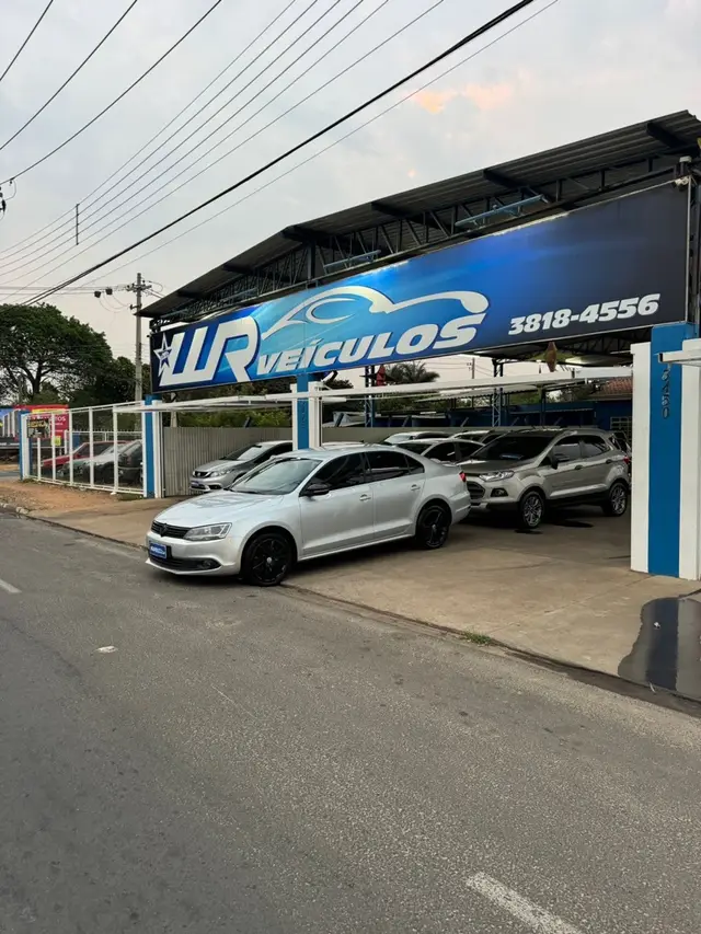 Carro Volkswagen Jetta 2012 2.0 Comfortline Tiptronic (Flex)