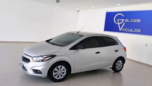 Carro Chevrolet Onix 2020 1.0 Joy SPE/4