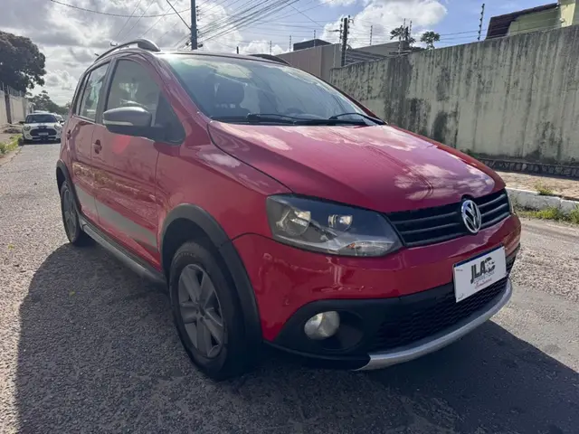Carro Volkswagen CrossFox 2012 1.6 VHT (Flex)