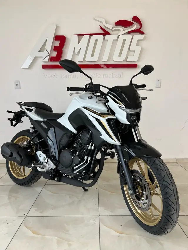 Moto Yamaha Fazer FZ25 2025 Flex