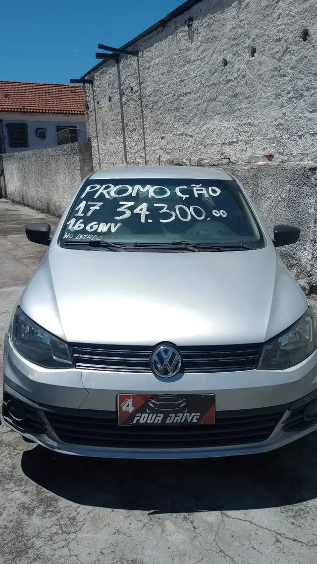 Carro Volkswagen Voyage 2017 1.6 Trendline (Flex)