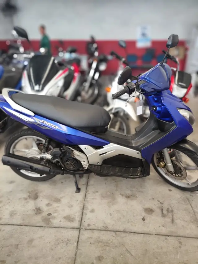 Carro Yamaha Neo 115 2008 AT