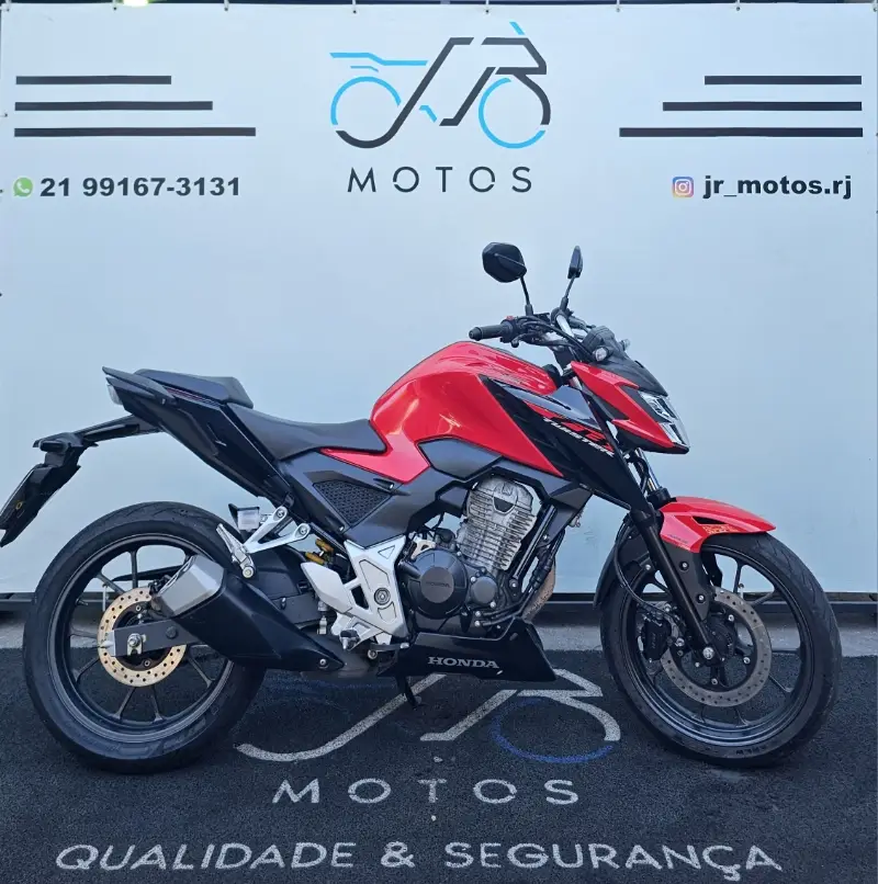 Honda CB 300F Twister (ABS)