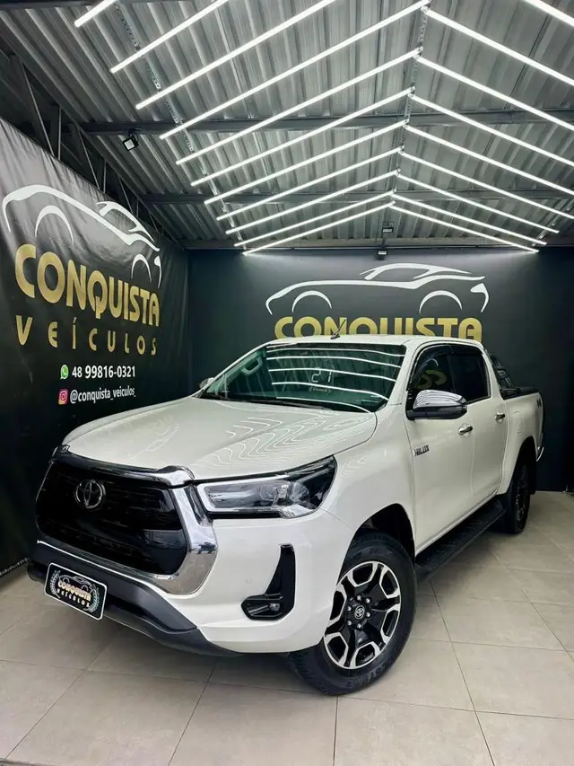 Carro Toyota Hilux Cabine Dupla 2021 SRX 2.8 TDI CD 4x4 (Aut)