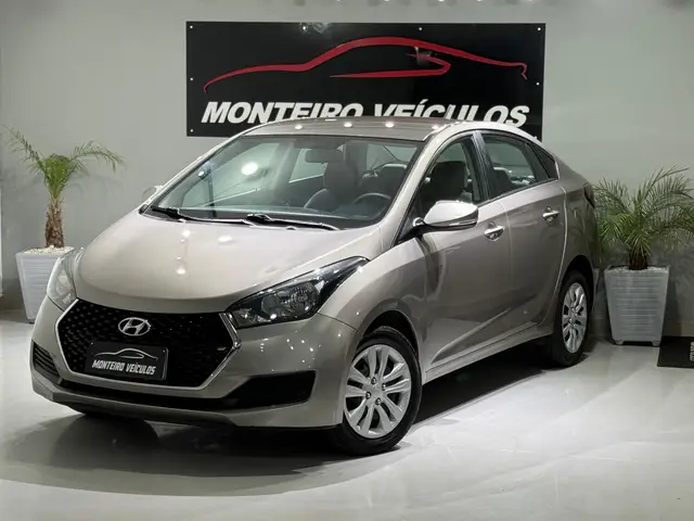Carro Hyundai HB20S 2019 1.0 Comfort Plus (Flex)