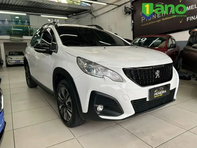 Carro Peugeot 2008 2022 Allure Pack 1.6