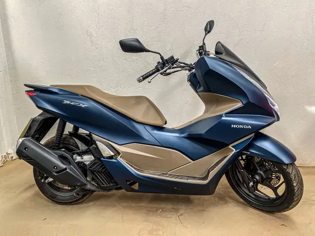 Carro Honda PCX 160 2023 DLX ABS