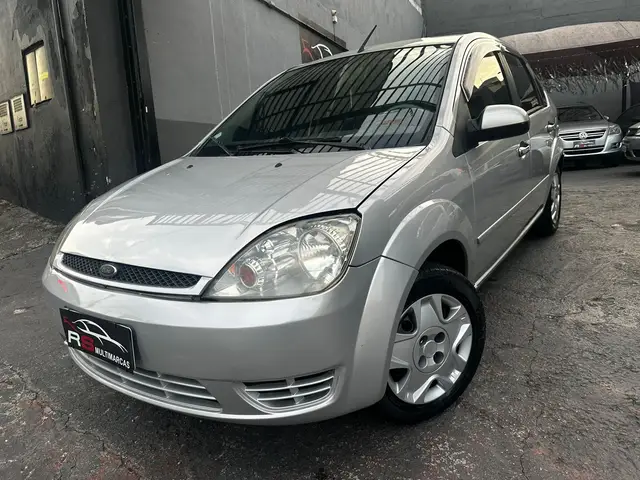Carro Ford Fiesta Sedan 2005 Supercharger 1.0