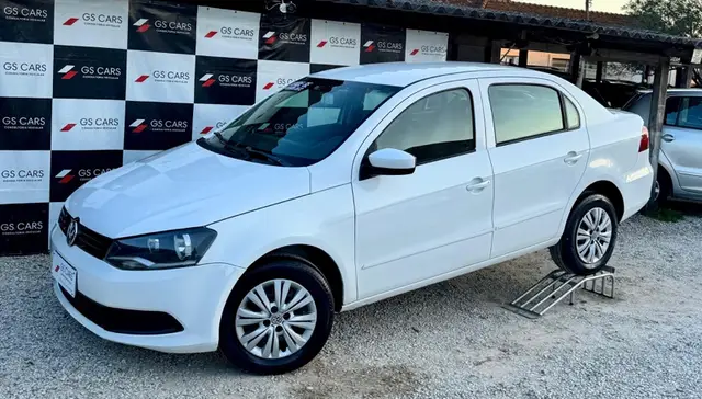 Carro Volkswagen Voyage 2014 1.6 VHT (Flex)