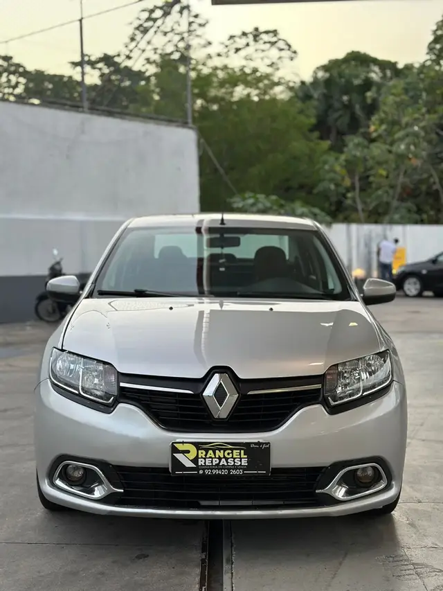 Carro Renault Logan 2015 Expression 1.6 8V Easy-r (Aut)