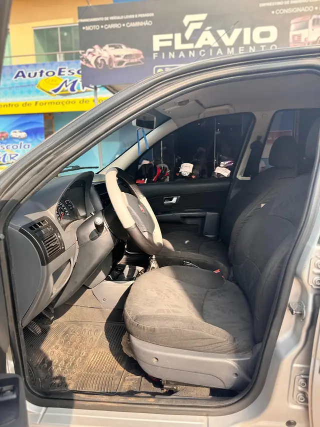Carro Fiat Siena 2011 EL 1.4 8V (Flex)