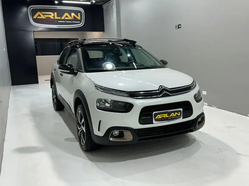 Citroën C4 Cactus 1.6 THP 100 anos (Aut) (Flex)