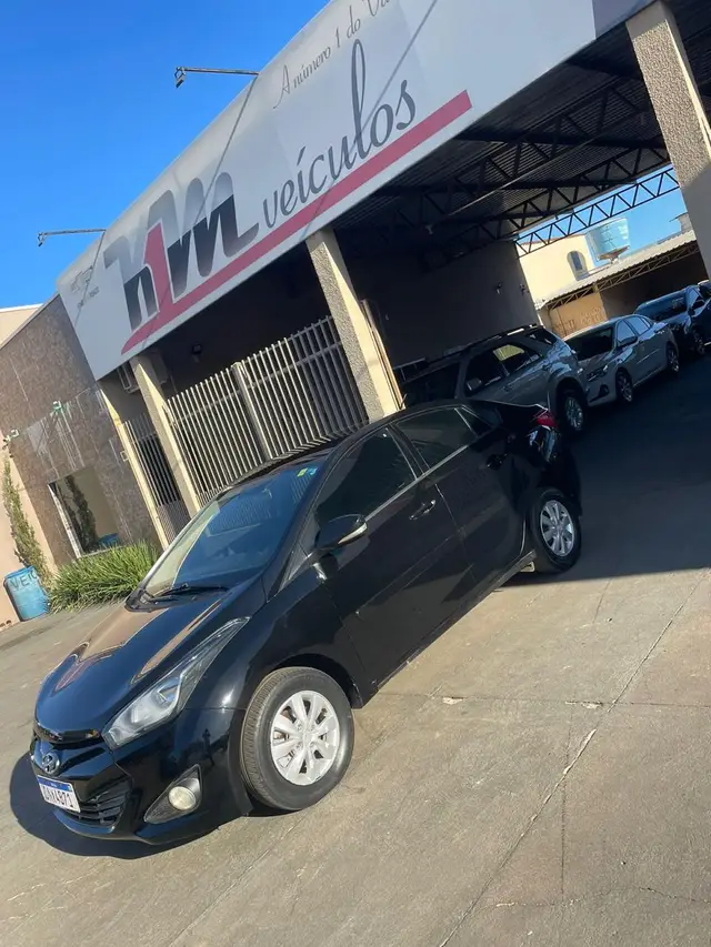 Carro Hyundai HB20S 2014 1.6 Comfort Plus (Aut) (Flex)