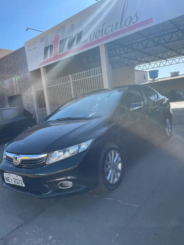 Carro Honda Civic 2014 New  LXR 2.0 i-VTEC (Aut) (Flex)