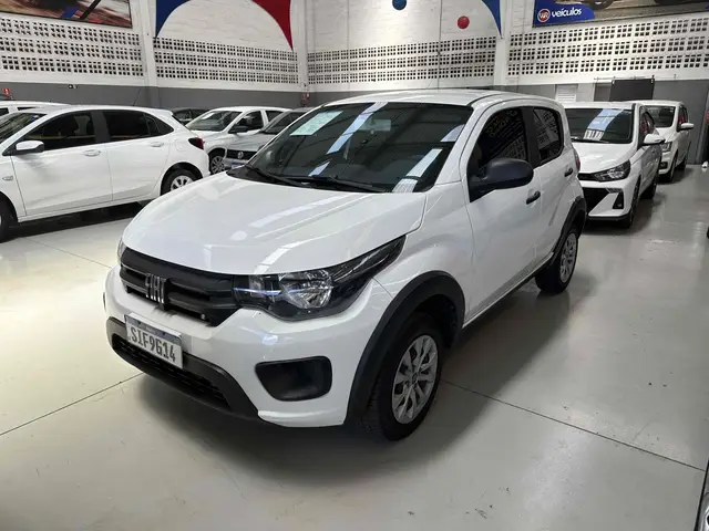 Carro Fiat Mobi 2024 Trekking 1.0