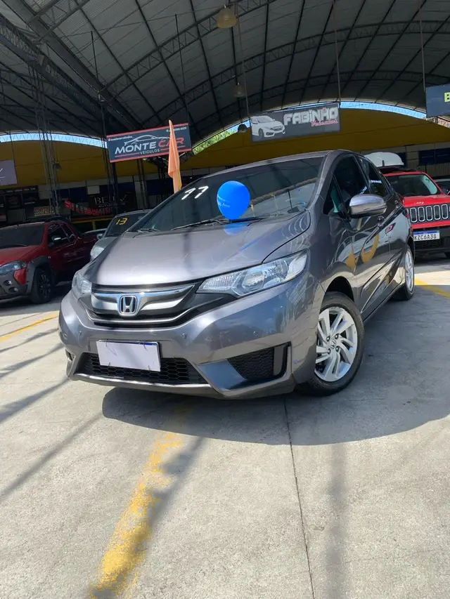 Carro Honda Fit 2017 1.5 16v LX CVT (Flex)