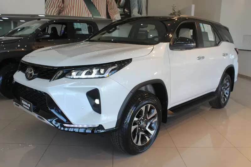 Toyota Diamond  2.8 Turbodiesel 4x4 (Aut.)