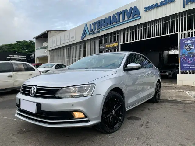 Carro Volkswagen Jetta 2016 2.0 TSI Highline DSG
