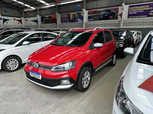 Carro Volkswagen CrossFox 2017 1.6 16v MSI (Flex)