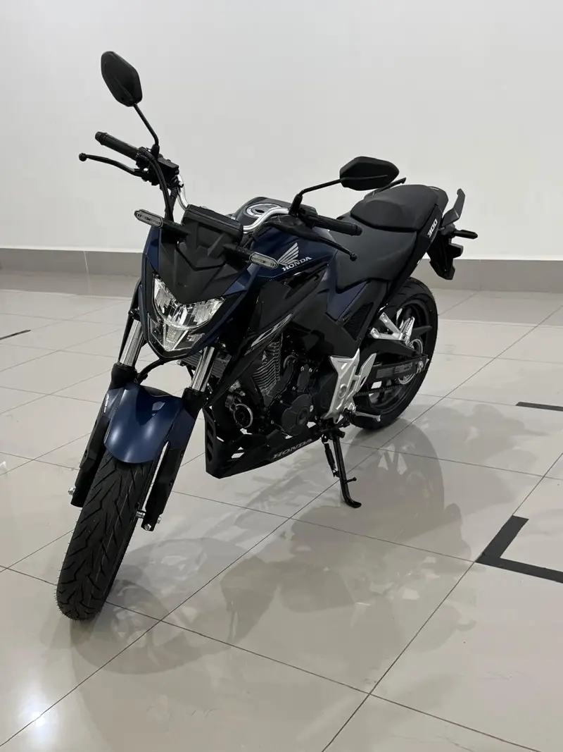 Honda CB 300F Twister (ABS)