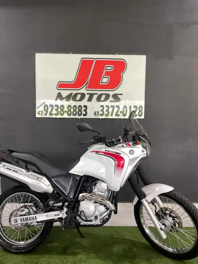 Carro Yamaha XTZ 250 Ténéré 2011 XTZ 250 Ténéré