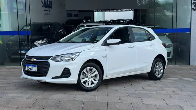 Carro Chevrolet Onix 2023 LT 1.0