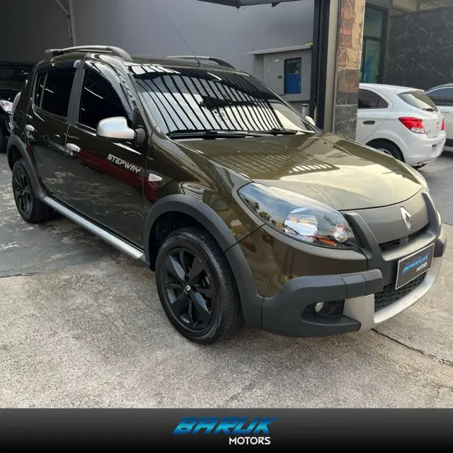 Carro Renault Sandero Stepway 2013 1.6 16V Hi-Flex (aut)