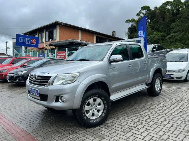 Carro Toyota Hilux Cabine Dupla 2015 Hilux 2.7 SRV CD 4x4 (Flex) (Aut)