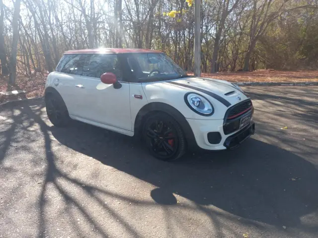 Carro MINI John Cooper Works 2017 Works 2.0 (Aut) 2p