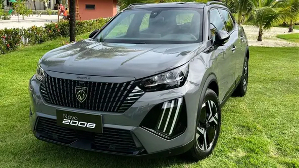 Com a criação da Stellantis, Fiat e Peugeot compartilham tecnologias, e a híbrida será uma delas