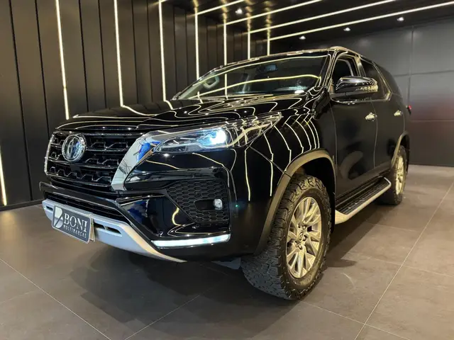 Carro Toyota Hilux SW4 2021 SRX Plat. 4x4 2.8 TB Diesel Automatico.