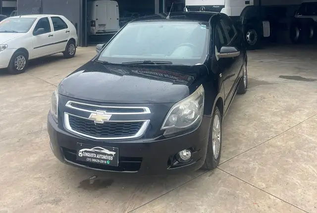 Carro Chevrolet Cobalt 2013 LTZ 1.8 8V (Flex)