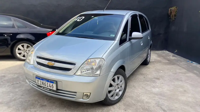 Chevrolet Meriva Premium 1.8 (Flex) (easytronic)