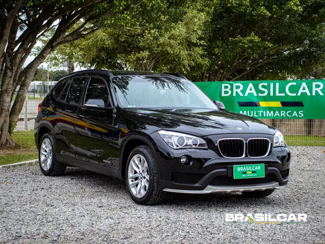 Carro BMW X1 2015 2.0 sDrive20i Activeflex