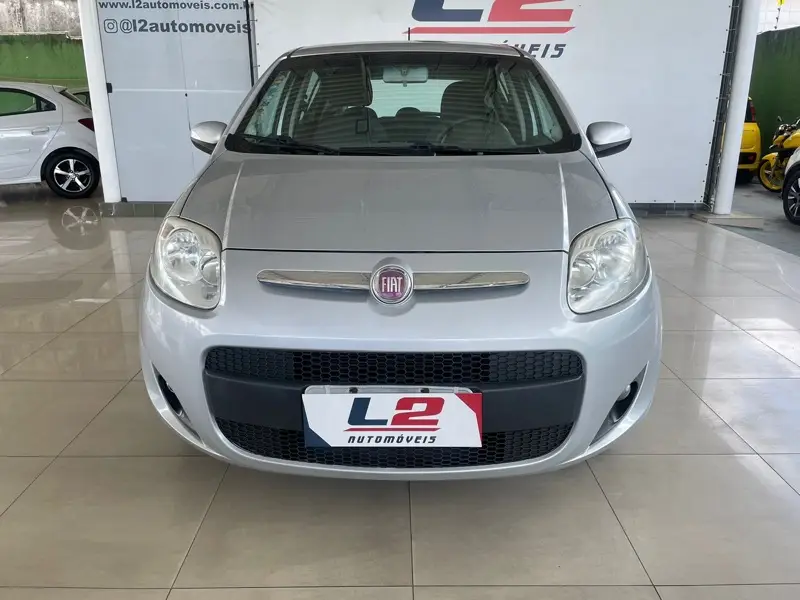 Fiat Palio Attractive 1.4 8V (Flex)