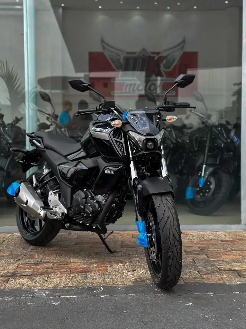 Yamaha Fazer FZ15 ABS Connected