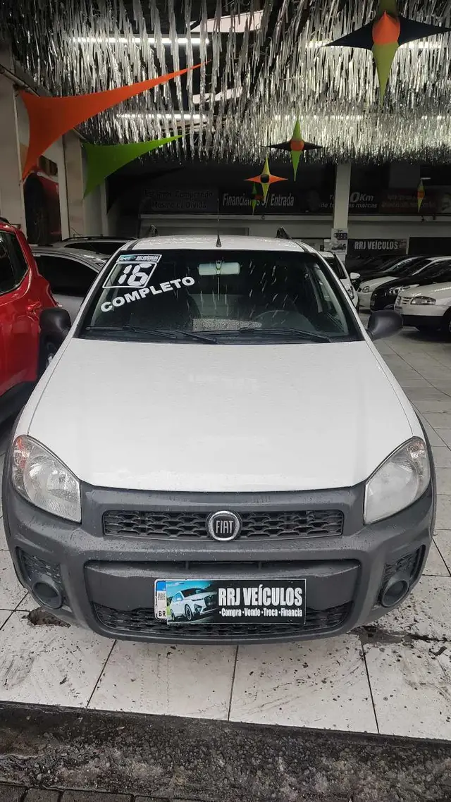 Carro Fiat Strada 2016 Working 1.4 (Flex)