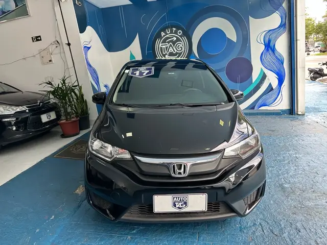 Carro Honda Fit 2017 1.5 16v LX CVT (Flex)