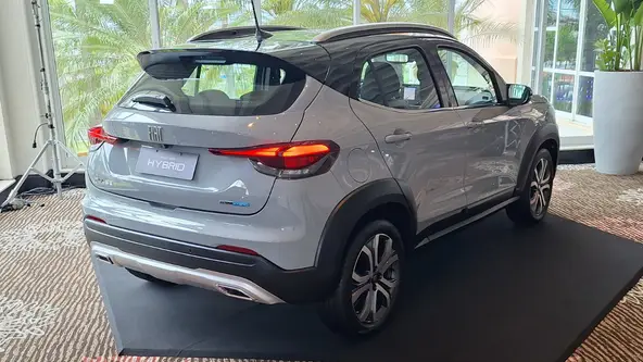 SUV traz motor 1.0 turbo com sistema híbrido-leve de 12V para melhorar consumo