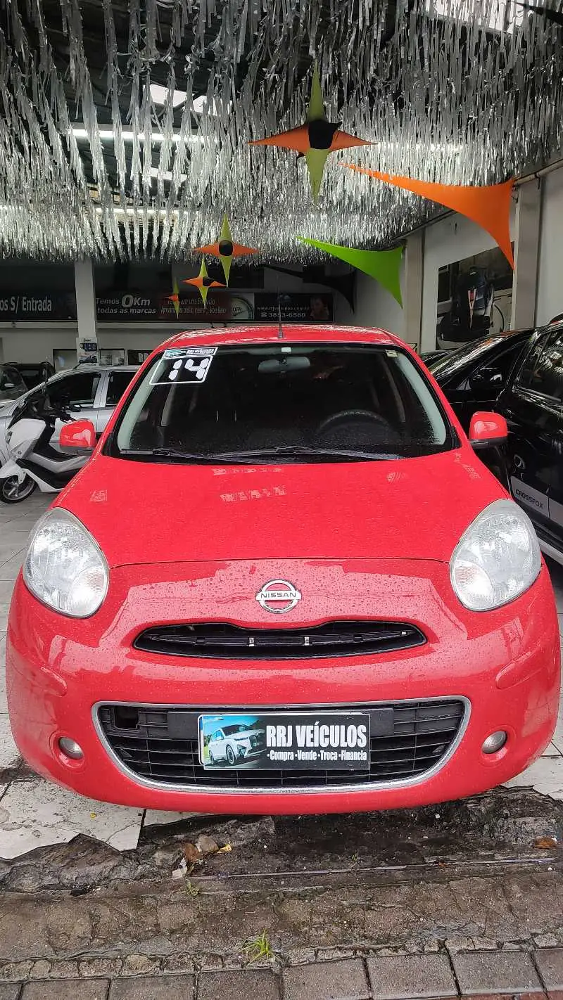 Nissan March 1.6 16V SV (Flex)